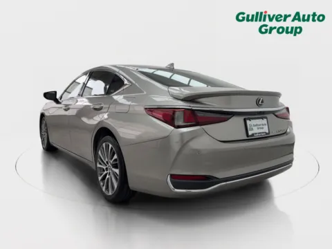 More photos of 2021 Lexus ES 250 at Gulliver Auto Group, TX