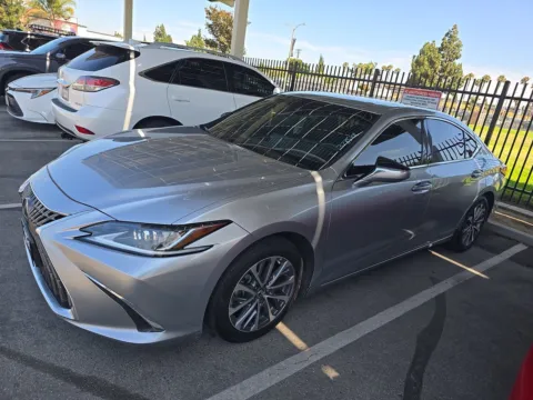 Silver 2022 Lexus ES 350 for sale in Plano, TX