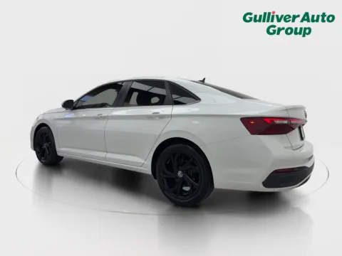 More photos of 2025 Volkswagen Jetta 1.5T SE at Gulliver Auto Group, TX