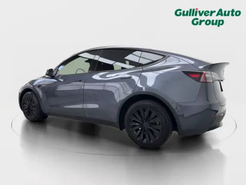 More photos of 2023 Tesla Model Y Long Range at Gulliver Auto Group, TX