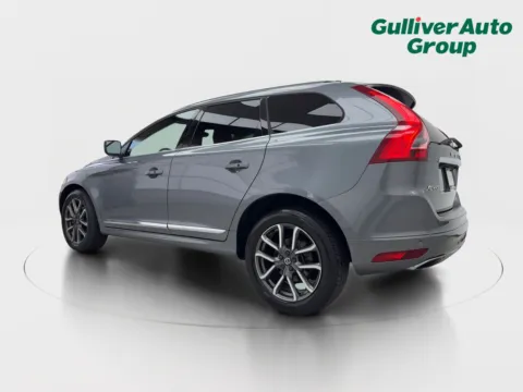 More photos of 2016 Volvo XC60 T6 at Gulliver Auto Group, TX