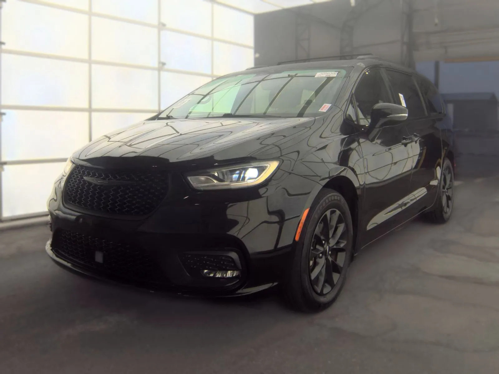 Black 2021 Chrysler Pacifica Touring L for sale in Plano, TX