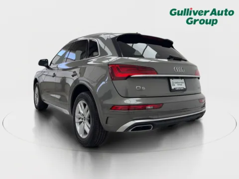 More photos of 2023 Audi Q5 45 S line Premium at Gulliver Auto Group, TX