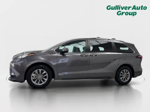 Another view of 2021 Toyota Sienna Hybrid LE for sale in Plano, TX at Gulliver Auto Group