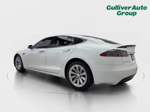 More photos of 2018 Tesla Model S 75D at Gulliver Auto Group, TX