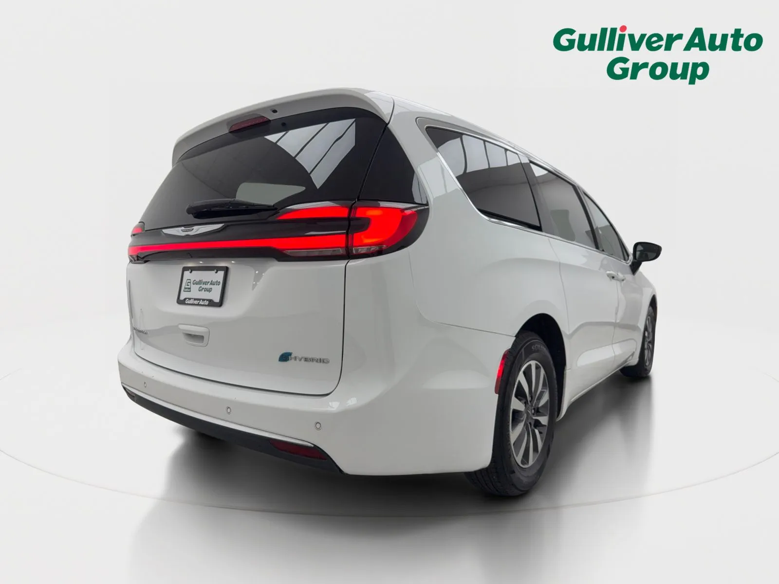 2024 Chrysler Pacifica PHEV Select - Photo 8