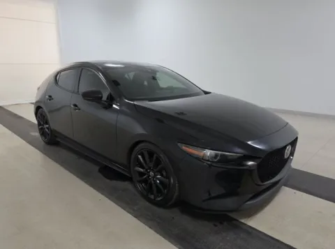 More photos of 2021 Mazda Mazda3 Premium at Gulliver Auto Group, TX