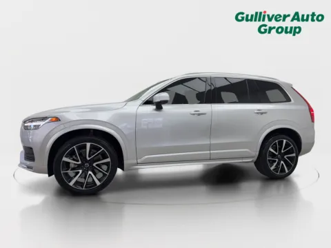Photos of 2021 Volvo XC90 T6 Momentum for sale in Plano, TX at Gulliver Auto Group