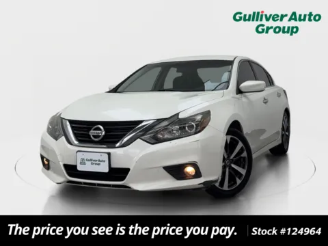 White 2016 Nissan Altima 2.5 SR for sale in Plano, TX