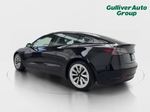 More photos of 2022 Tesla Model 3 Long Range at Gulliver Auto Group, TX