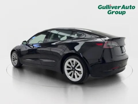 More photos of 2022 Tesla Model 3 Long Range at Gulliver Auto Group, TX