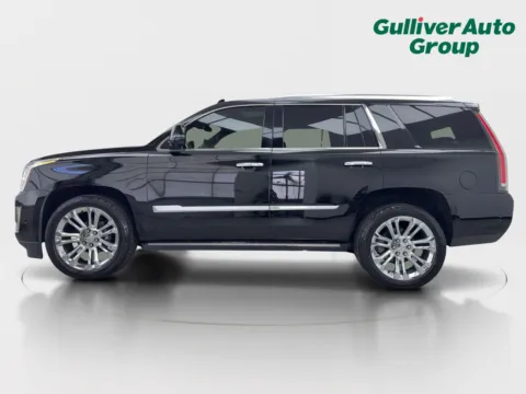 Another view of 2019 Cadillac Escalade Platinum Edition for sale in Plano, TX at Gulliver Auto Group
