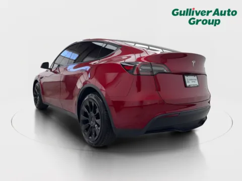 More photos of 2024 Tesla Model Y Long Range at Gulliver Auto Group, TX