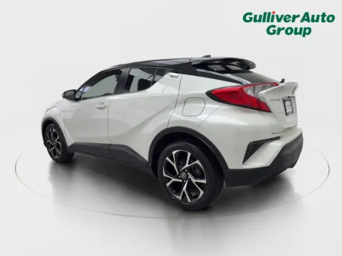 More photos of 2020 Toyota C-HR XLE at Gulliver Auto Group, TX