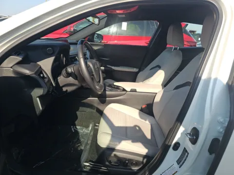 More photos of 2022 Lexus UX 200 Base at Gulliver Auto Group, TX
