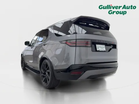 More photos of 2023 Land Rover Discovery S R-Dynamic at Gulliver Auto Group, TX