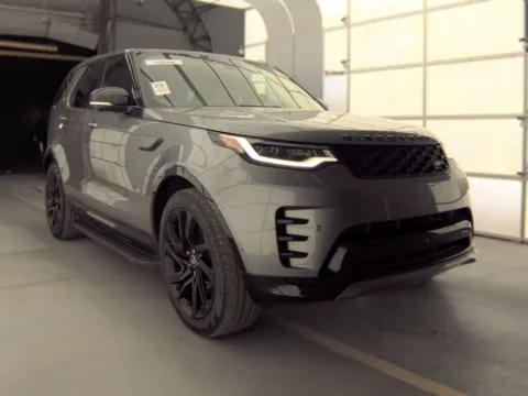 More photos of 2023 Land Rover Discovery S R-Dynamic at Gulliver Auto Group, TX
