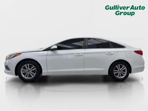 More photos of 2017 Hyundai Sonata SE at Gulliver Auto Group, TX