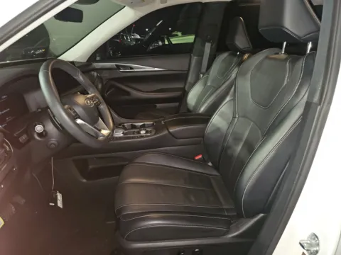 More photos of 2024 INFINITI QX60 LUXE at Gulliver Auto Group, TX