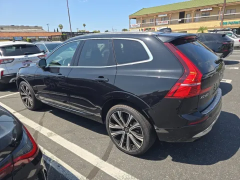More photos of 2023 Volvo XC60 B6 Ultimate Bright Theme at Gulliver Auto Group, TX