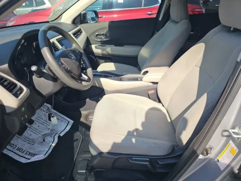 More photos of 2022 Honda HR-V EX at Gulliver Auto Group, TX