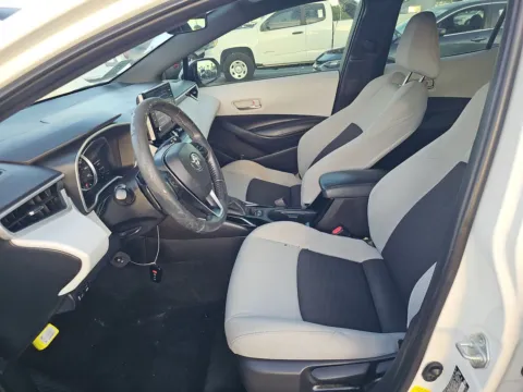 More photos of 2019 Toyota Corolla Hatchback SE at Gulliver Auto Group, TX