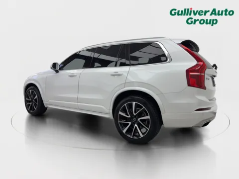 More photos of 2021 Volvo XC90 T6 Momentum at Gulliver Auto Group, TX