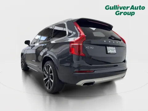 More photos of 2021 Volvo XC90 T6 Momentum at Gulliver Auto Group, TX