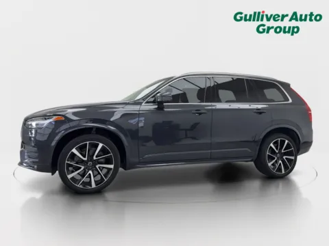 Photos of 2021 Volvo XC90 T6 Momentum for sale in Plano, TX at Gulliver Auto Group