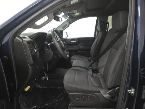 More photos of 2022 Chevrolet Silverado 1500 Custom at Gulliver Auto Group, TX
