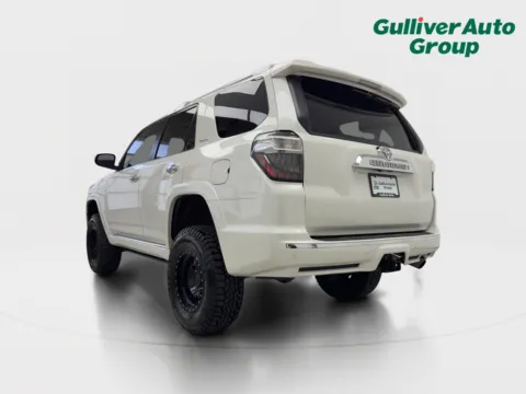 More photos of 2022 Toyota 4Runner Limited at Gulliver Auto Group, TX