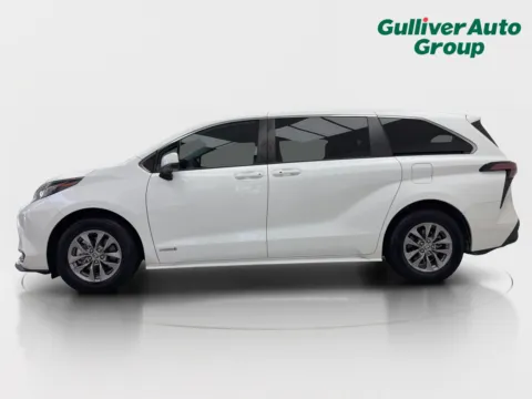Another view of 2021 Toyota Sienna LE for sale in Plano, TX at Gulliver Auto Group