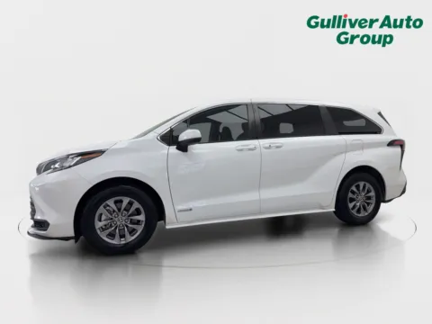 Photos of 2021 Toyota Sienna LE for sale in Plano, TX at Gulliver Auto Group