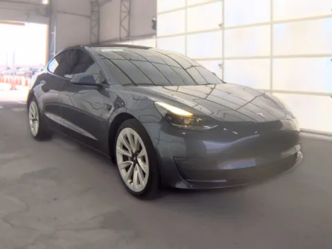 More photos of 2022 Tesla Model 3 Long Range at Gulliver Auto Group, TX