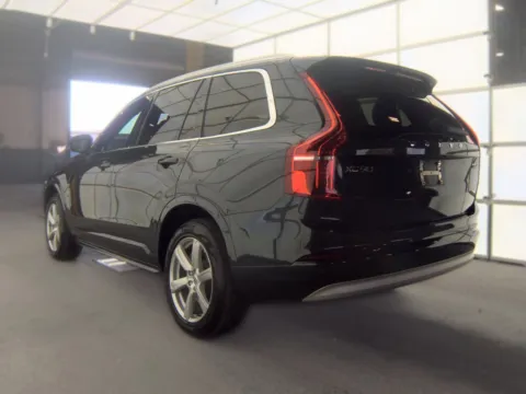 Another view of 2022 Volvo XC90 T5 Momentum for sale in Plano, TX at Gulliver Auto Group