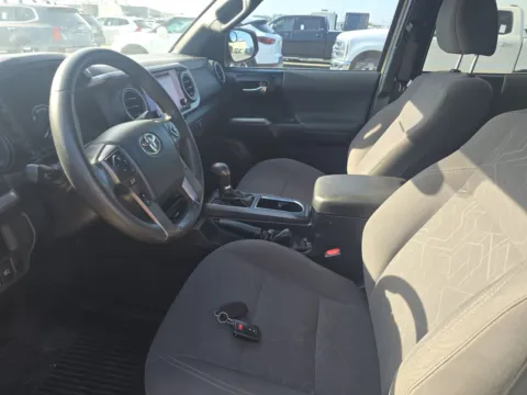 More photos of 2018 Toyota Tacoma TRD Off-Road at Gulliver Auto Group, TX