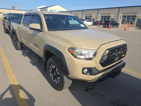 More photos of 2018 Toyota Tacoma TRD Off-Road at Gulliver Auto Group, TX