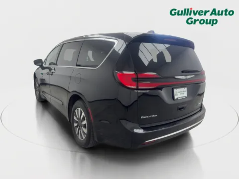 More photos of 2023 Chrysler Pacifica Hybrid Touring L at Gulliver Auto Group, TX