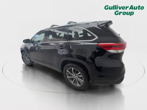 More photos of 2018 Toyota Highlander XLE at Gulliver Auto Group, TX
