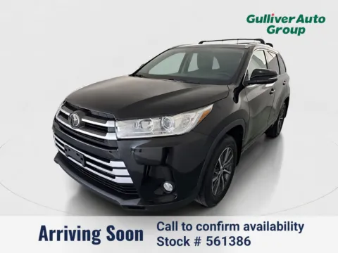 Black 2018 Toyota Highlander XLE for sale in Plano, TX