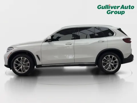 Another view of 2021 BMW X5 xDrive40i for sale in Plano, TX at Gulliver Auto Group