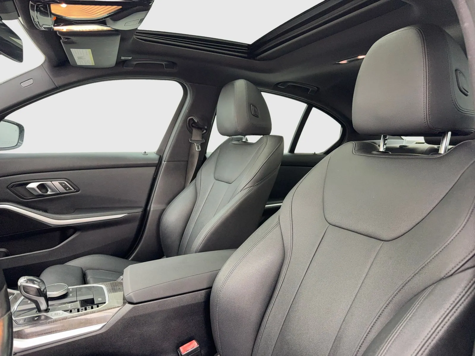 2020 BMW 3 Series 330i - Photo 15