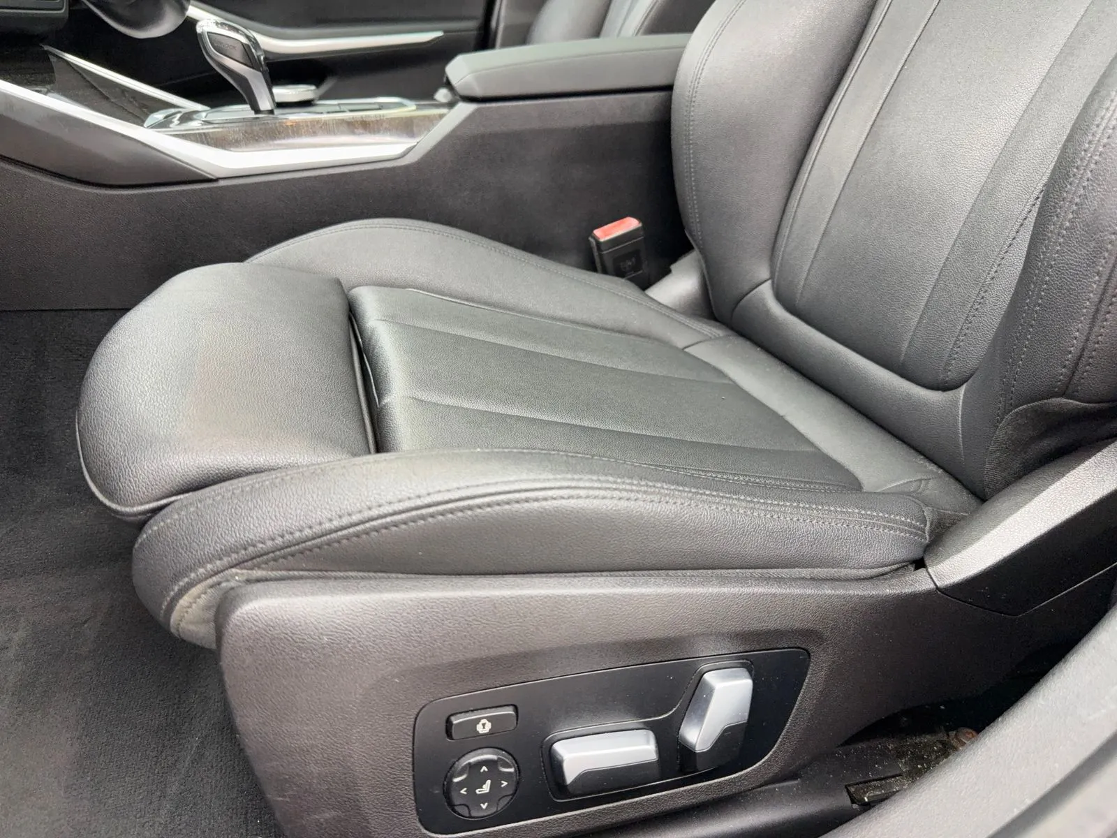2020 BMW 3 Series 330i - Photo 31