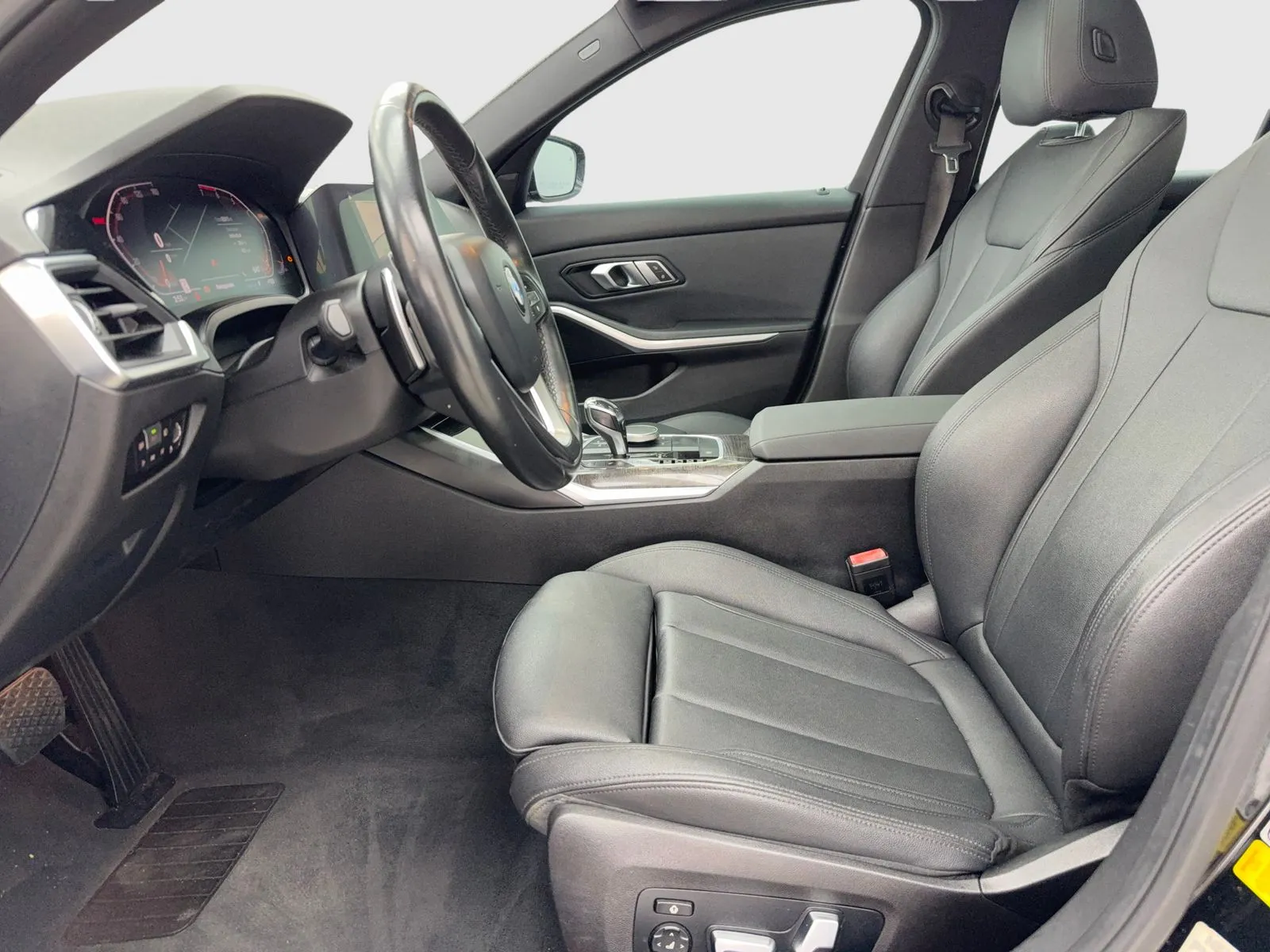 2020 BMW 3 Series 330i - Photo 17