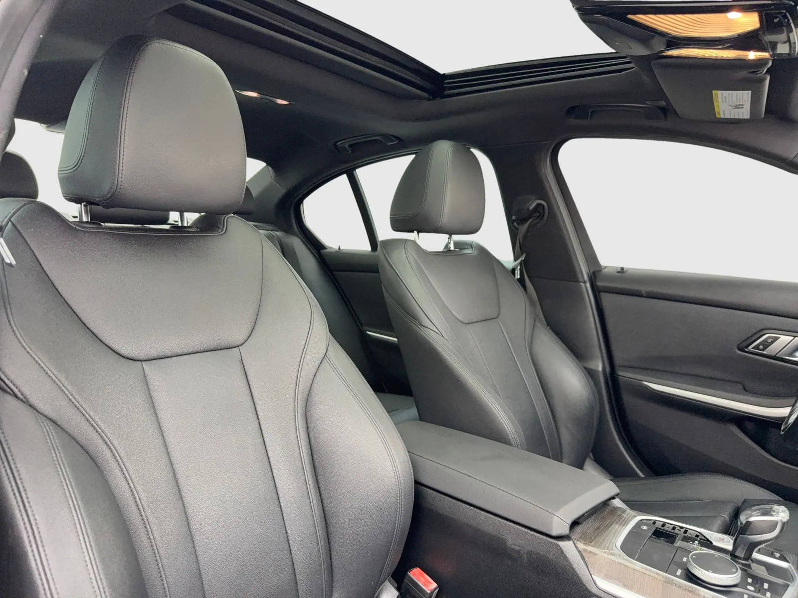 2020 BMW 3 Series 330i - Photo 36