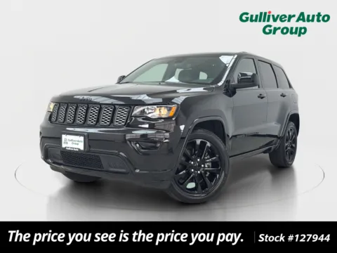 Black 2022 Jeep Grand Cherokee WK Laredo X for sale in Plano, TX