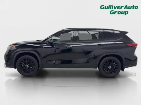 Another view of 2021 Toyota Highlander XSE for sale in Plano, TX at Gulliver Auto Group