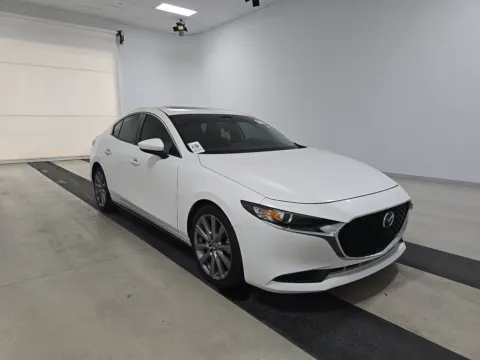 More photos of 2021 Mazda Mazda3 Preferred at Gulliver Auto Group, TX