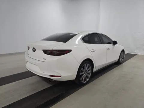 More photos of 2021 Mazda Mazda3 Preferred at Gulliver Auto Group, TX