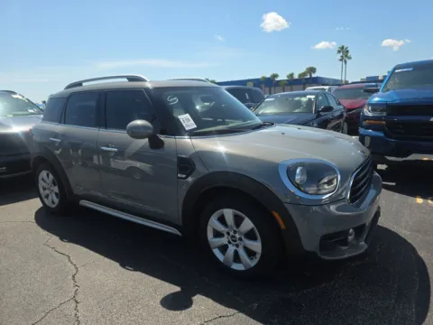 More photos of 2017 MINI Cooper Countryman at Gulliver Auto Group, TX